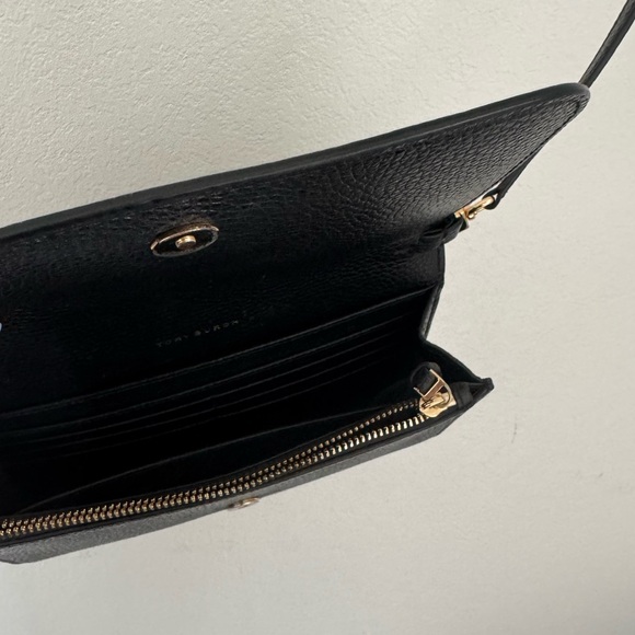 Tory Burch Black Leather Crossbody Bag - Picture 5 of 5